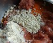 Chiftelute cu sos si cartofi duchesse la cuptor-1