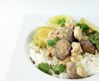 Curry verde thailandez cu pui, ciuperci  si dovlecel-1