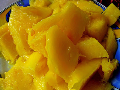 Desert inghetata cu mango si zmeura