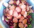 Salata de fasole rosie cu carnat de porc-9