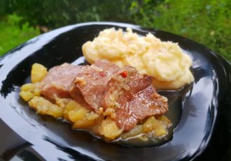 Limba de vita cu ierburi si dovlecel la slow cooker Crock-Pot