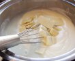 Desert tort de biscuiti cu mere si crema de vanilie-1