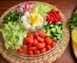 Salata de legume cu mini mozzarella si oua fierte-0