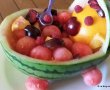 Salata de fructe in suport de pepene verde-4