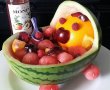 Salata de fructe in suport de pepene verde-8