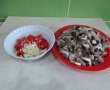 Tocanita de ciuperci champignon, cu ceapa si usturoi-6