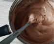 Desert tort cu crema de ciocolata, afine si zmeura - Reteta 800-12