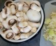 Piept de pui cu ciuperci, smantana si vin alb-4
