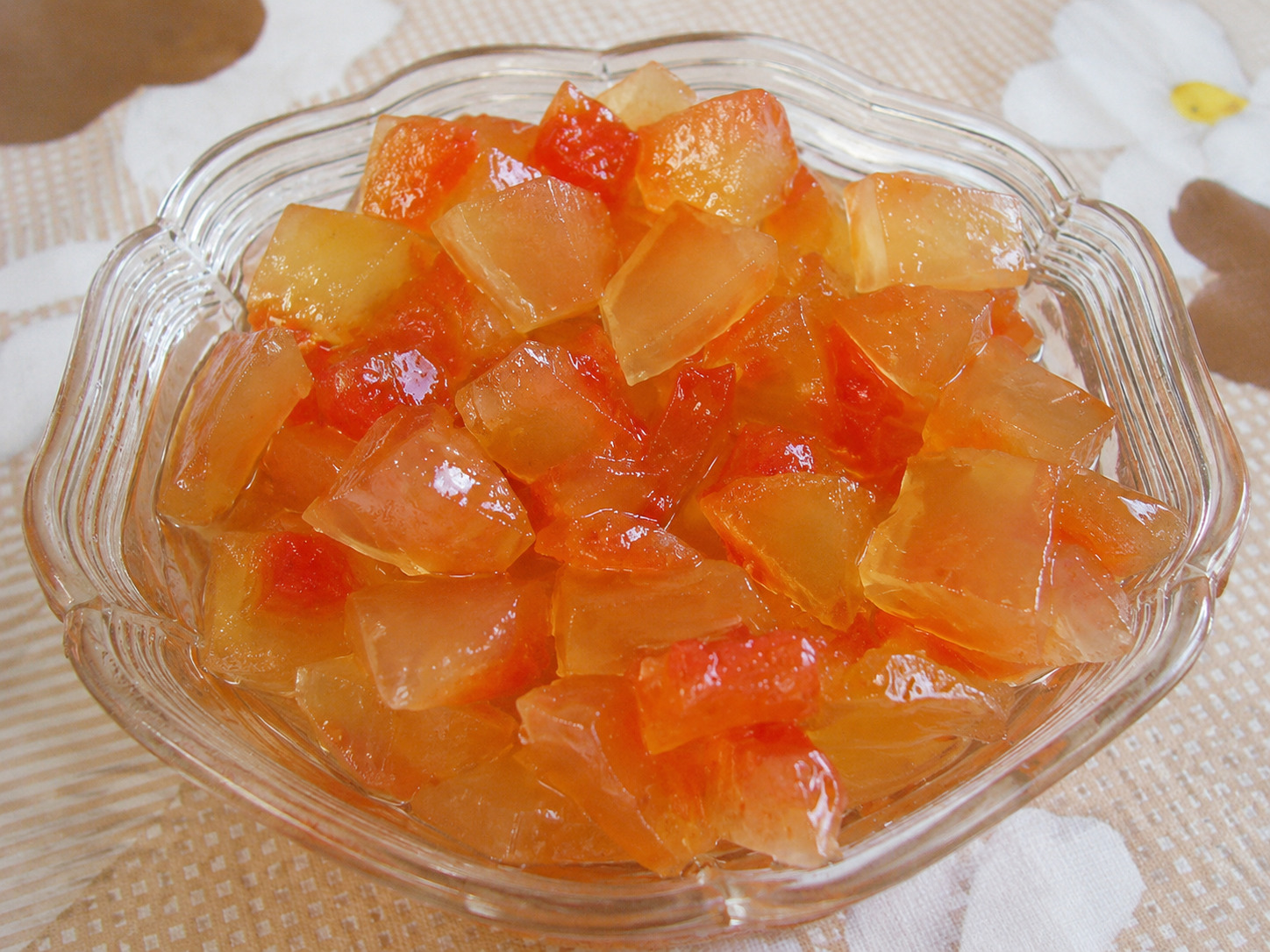 Dulceata de coji de pepene rosu