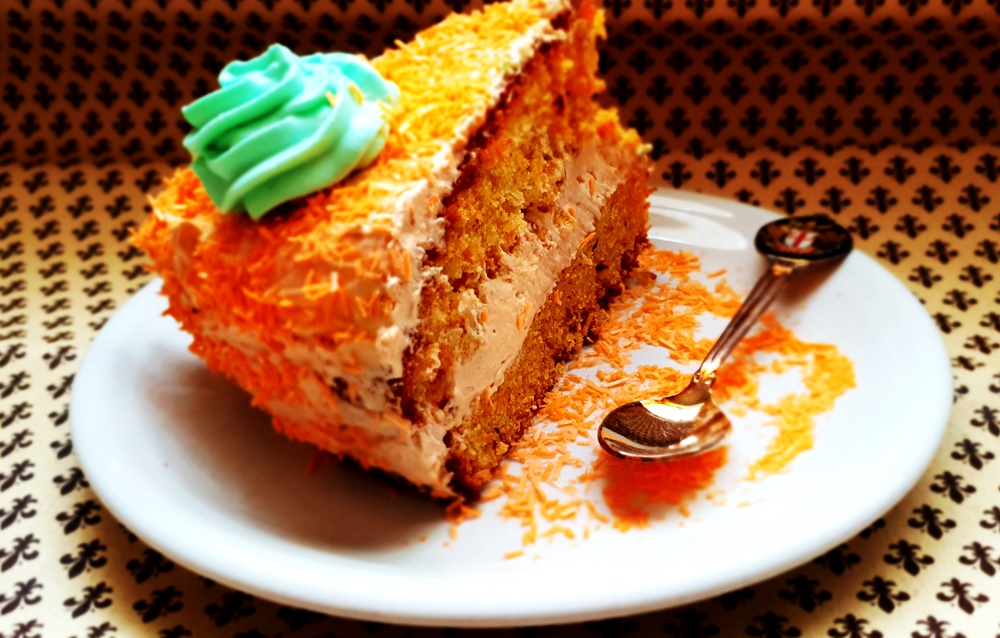 Desert carrot cake