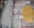 Desert tarta cu mousse de pere caramelizate-0