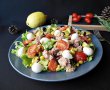 Salata cu ton, avocado si mozzarella-2