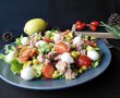 Salata cu ton, avocado si mozzarella-3