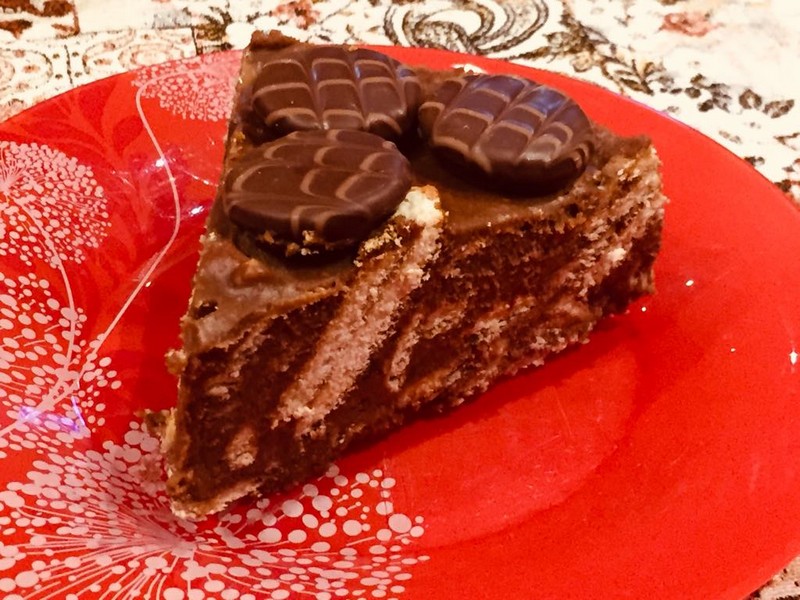 Desert tort de biscuiti cu ciocolata