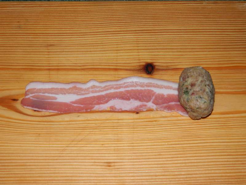 Chiftele in bacon
