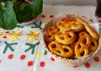 Aperitiv covrigei sarati