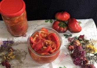 Gogosari marinati, cu ceapa