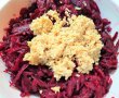Salata proaspata de sfecla rosie cu hrean si chimen-4