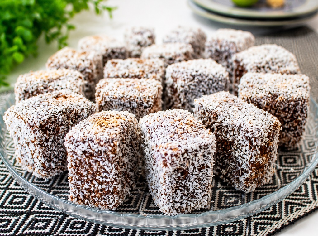 Desert tavalite in nuca de cocos