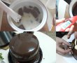 Desert tort de ciocolata si cafea cu glazura oglinda-2