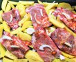 Costita de porc cu cartofi si mazare verde - la cuptor-6