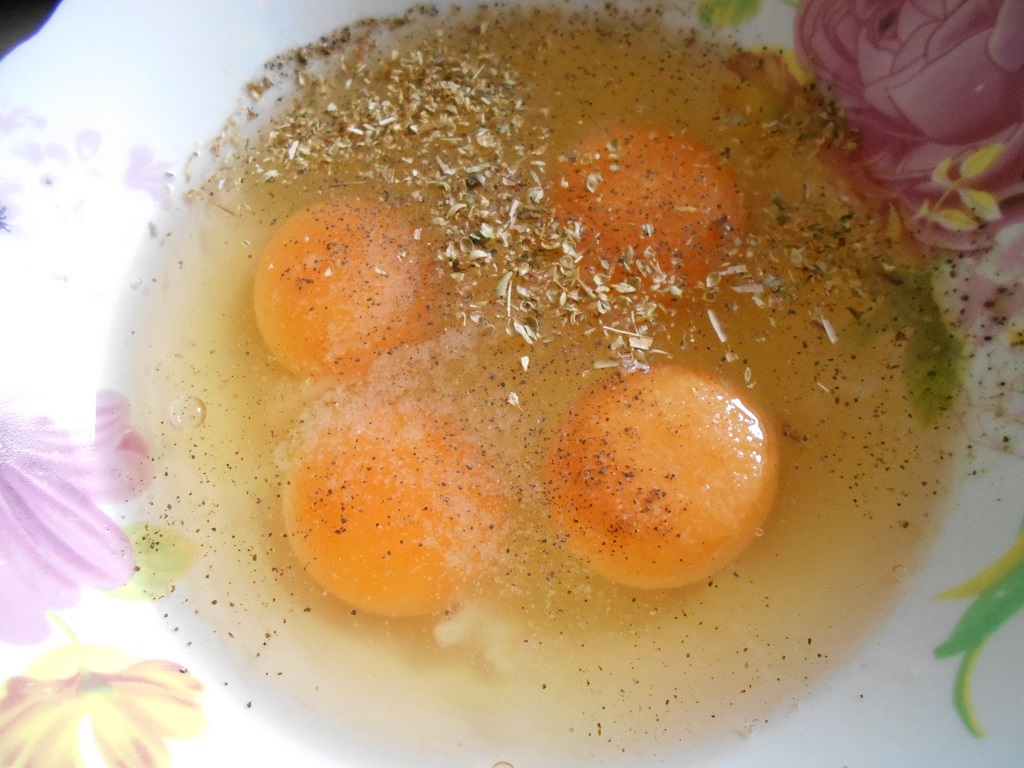 Aperitiv omleta turceasca (Menemen)