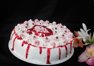 Desert tort cu crema de sampanie si crema de lamaie