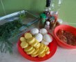 Pulpe de pui pe pat de ciuperci si cartofi, la cuptor-1