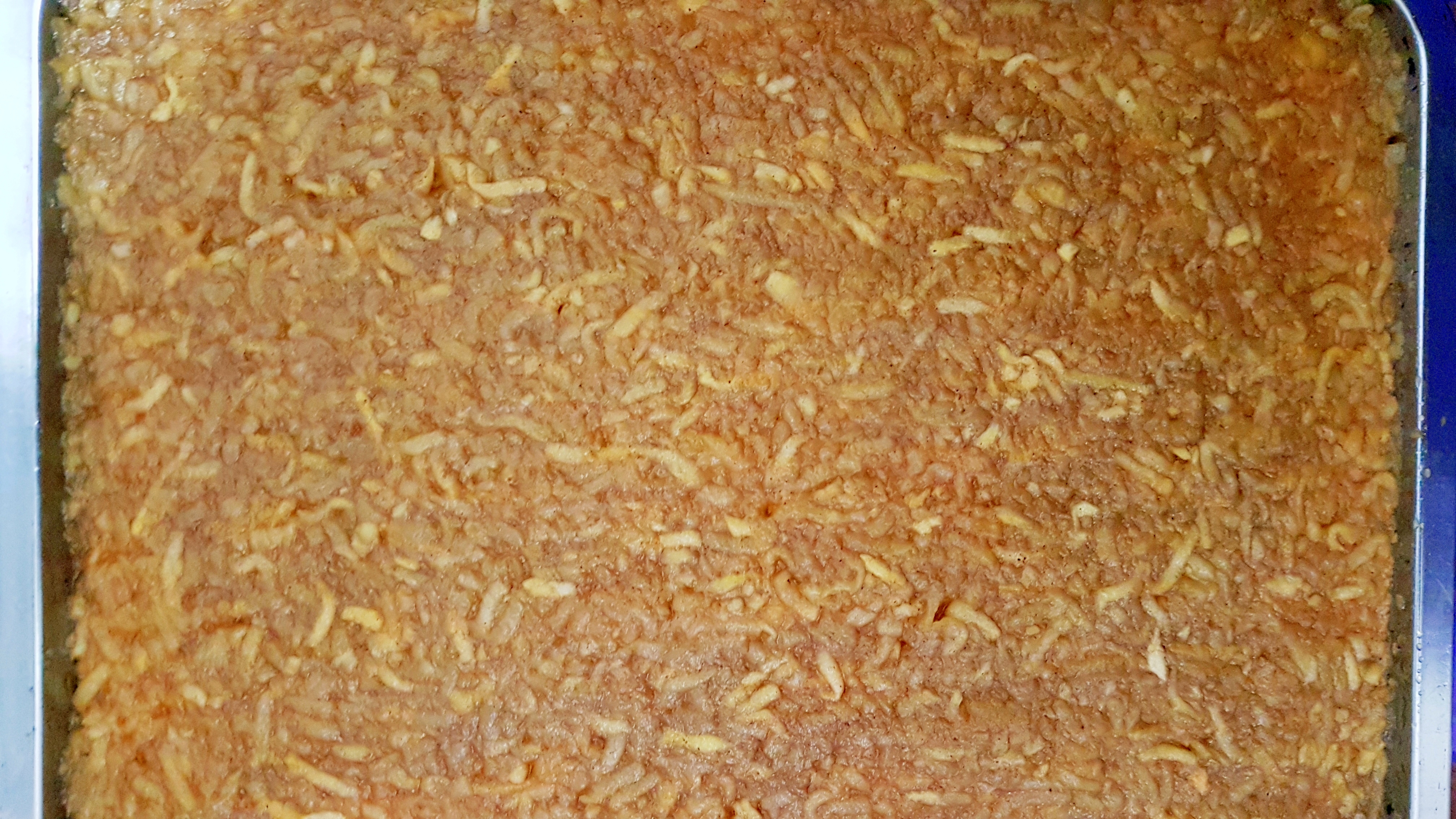 Desert prajitura insiropata cu mere si frisca
