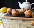 Desert muffins cu afine si glazura de lamaie-4