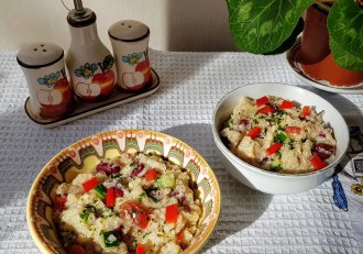 Salata cu legume si quinoa