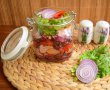 Salata de ton cu fasole rosie si gogosari-3