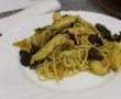 Spaghete cu piept de pui, legume si ciuperci chinezesti-5