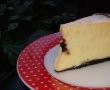 Desert cheesecake cu aroma de vanilie si blat ciocolatos-8