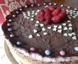 Desert tort cu crema de zmeura si glazura de ciocolata-28