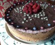 Desert tort cu crema de zmeura si glazura de ciocolata-29