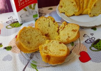 Desert chec cu fructe confiate
