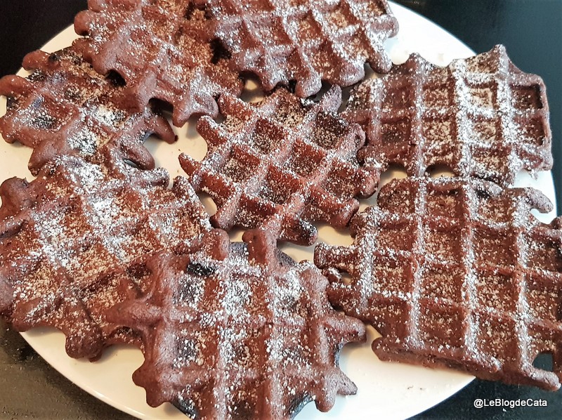 Desert vafe brownies / Gaufres de casa cu ciocolata