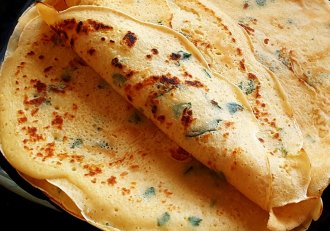 Aperitiv clatite cu verdeata