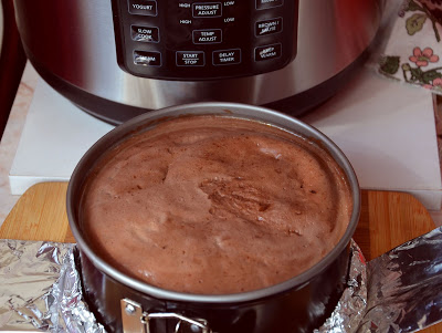 Cheesecake cu ciocolata la Multicooker Crock- Pot Express cu gatire sub presiune