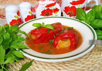 Ardei umpluti cu orez, legume si soia (de post)