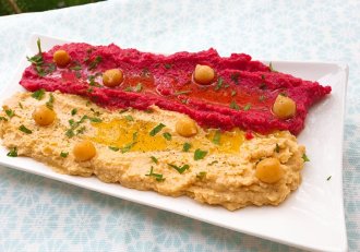 Humus in 2 culori