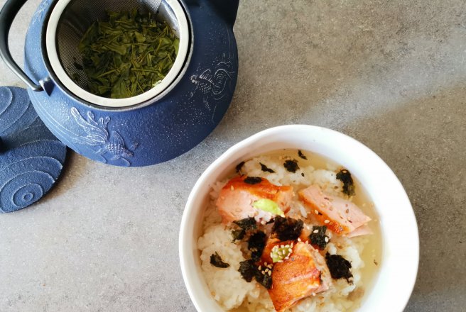 Ochazuke (Somon cu orez in supa de ceai verde)