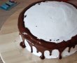 Desert tort cu crema de lapte condensat si fructe de padure-12