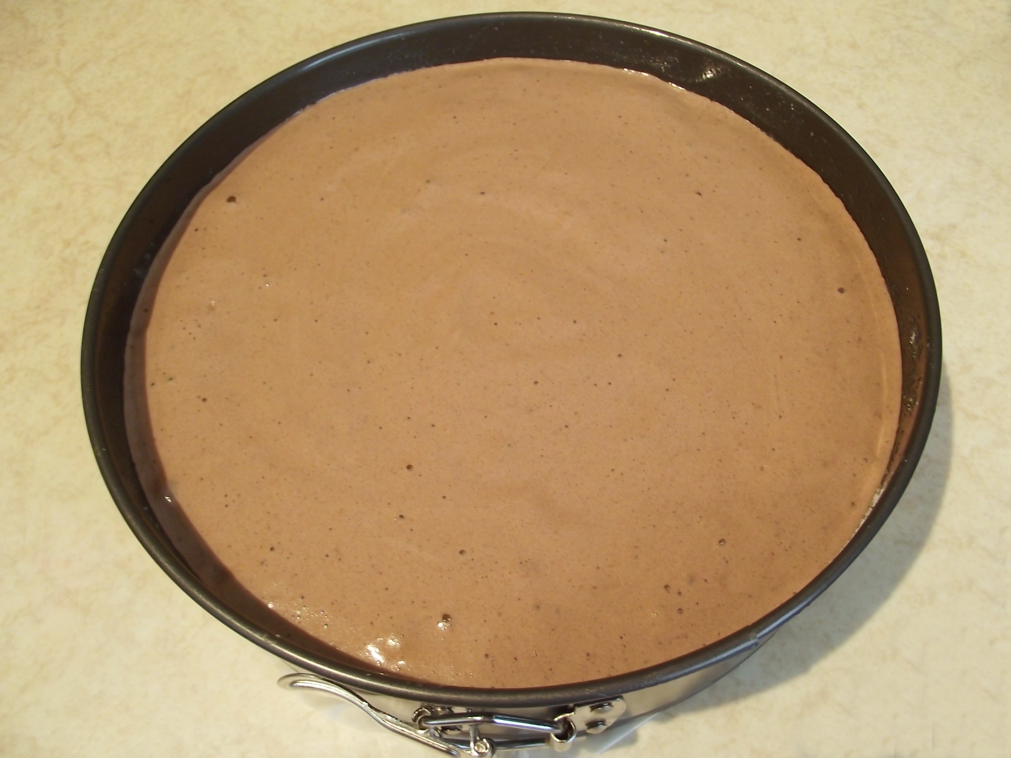Desert tort cu crema de ciocolata alba si afine - 7 ani de bucataras