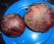 Chiftele cu cartofi si salata de sfecla-2