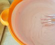 Desert tort cu crema de iaurt si fructe de padure-7