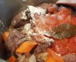 Mancarica de carne de vita cu morcovi si ciocolata /Estofado de carne-3