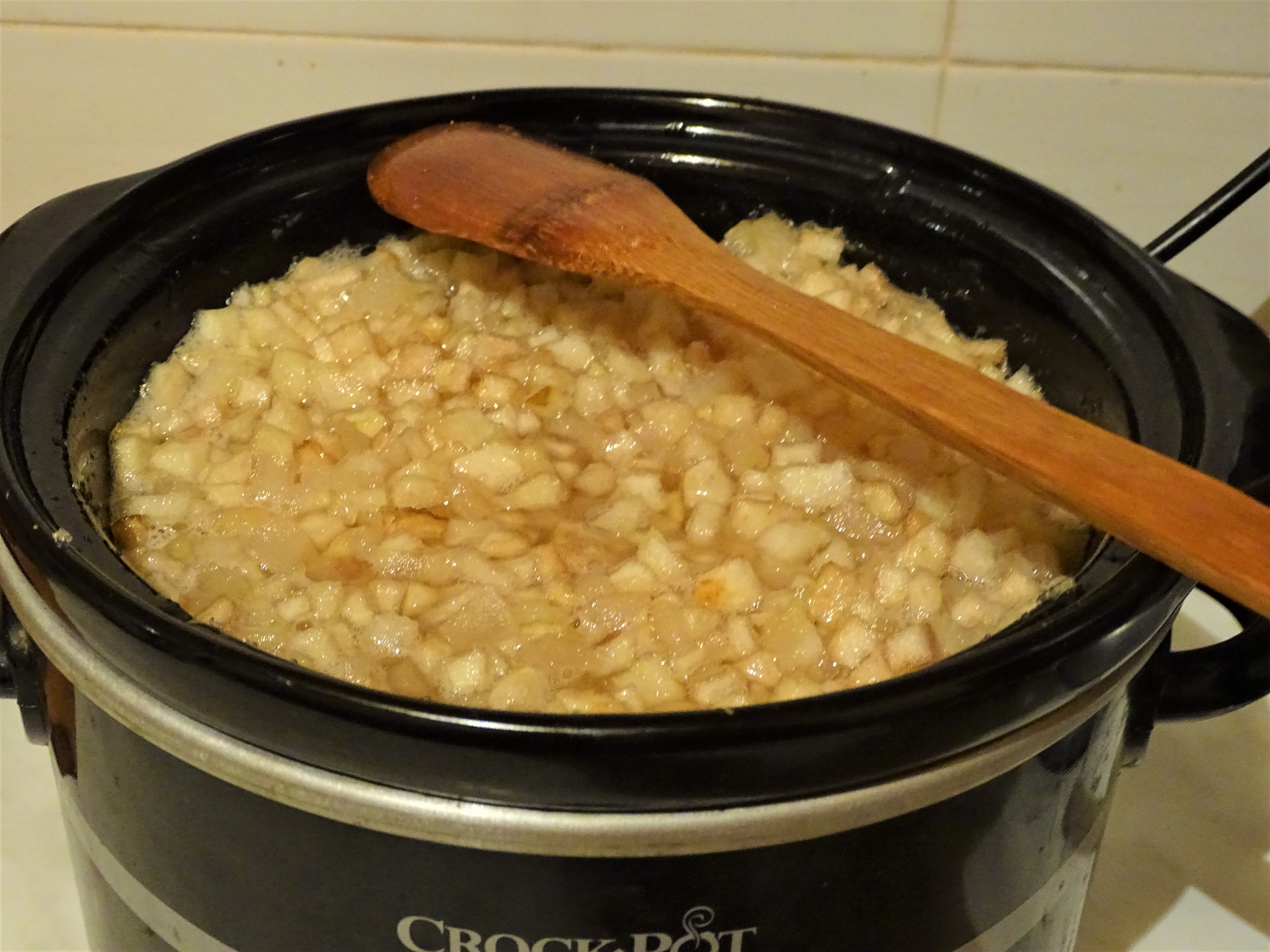Dulceata de pere tomnatice la slow cooker Crock-Pot