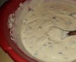 Desert prajitura turnata cu branza si stafide-5